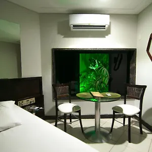 Love hôtel Toulouse (adults Only)