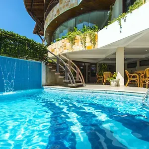 Divi-divi Hotel